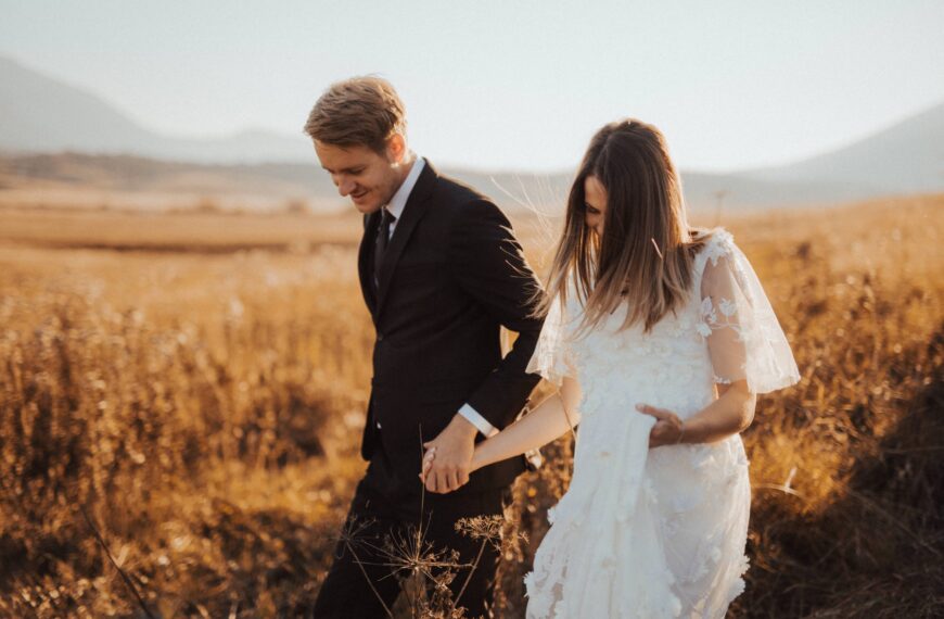Opt for an autumn wedding