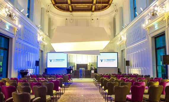 Séminaire de développement personnel au Radisson Blu